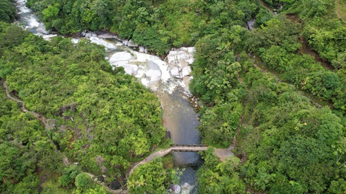 Río Santo Domingo y Rio Melcocho en el páramo de Sonsón Río Santo Domingo y Rio Melcocho en el páramo de Sonsón